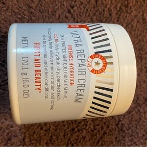 First Aid Beauty Ultra Repair Cream